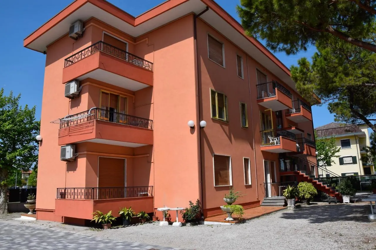 Villa Vania Family Apartments Lido di Jesolo